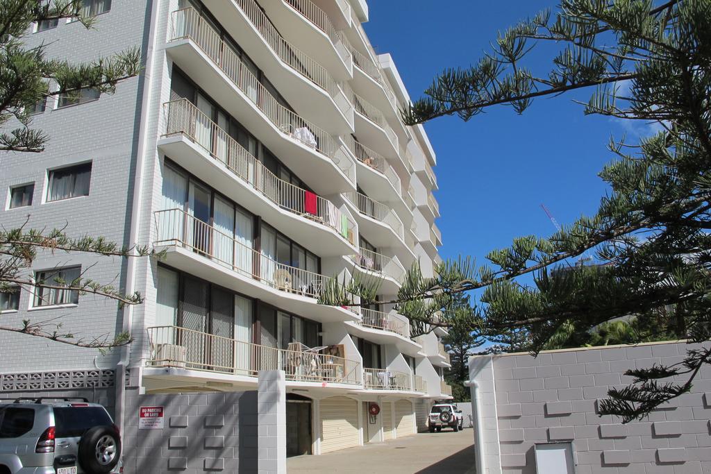 Queensleigh Holiday Apartments Broadbeach Exterior photo