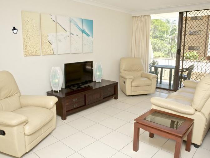 Queensleigh Holiday Apartments Broadbeach Exterior photo